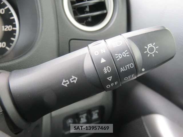 Nissan DAYZ ROOX 2014-06 8365577-9