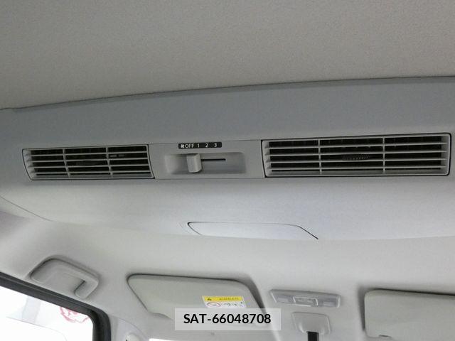 Nissan DAYZ ROOX 2014-08 8412000-10