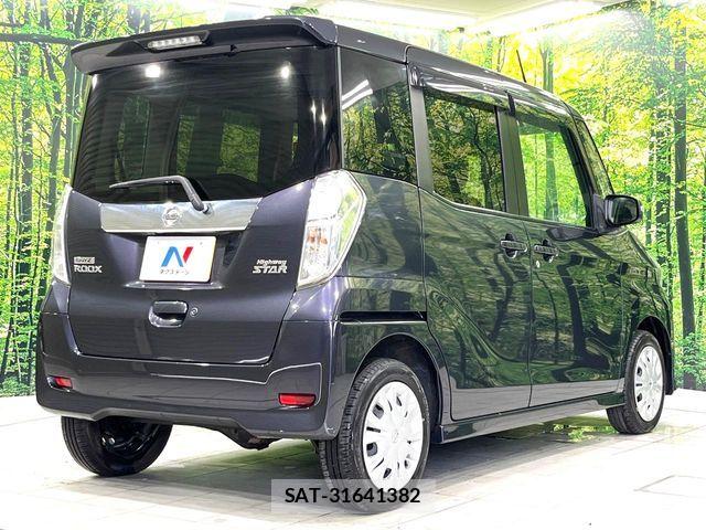 Nissan DAYZ ROOX 2017-10 8524370-17