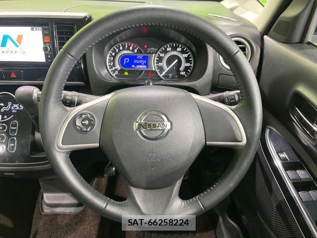 Nissan DAYZ ROOX 2018-06 8626483-11