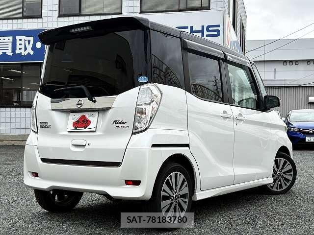 Nissan DAYZ ROOX 2016-02 8779998-2