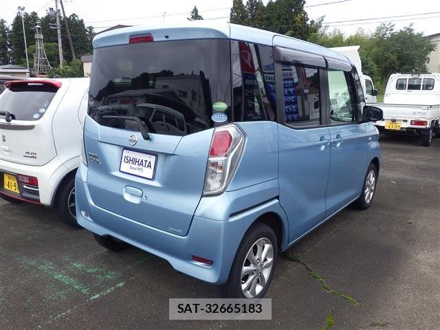 Nissan DAYZ ROOX 2017-09 8828701-1