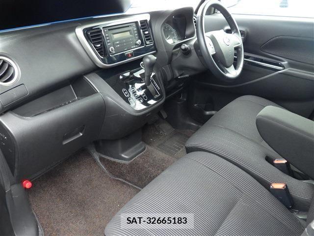 Nissan DAYZ ROOX 2017-09 8828701-2