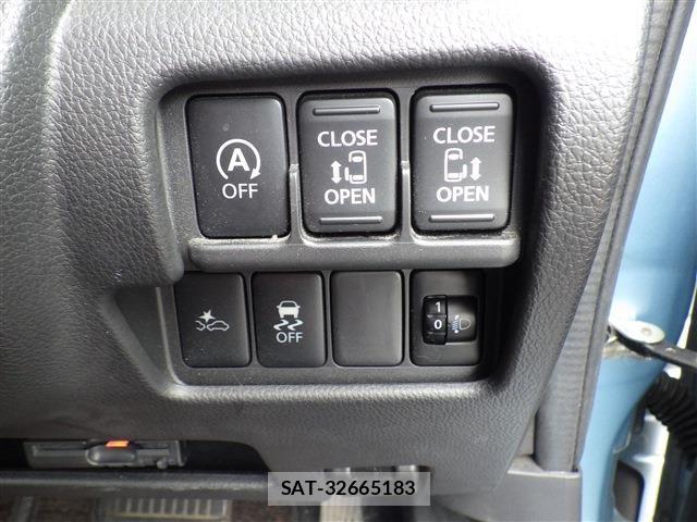 Nissan DAYZ ROOX 2017-09 8828701-8