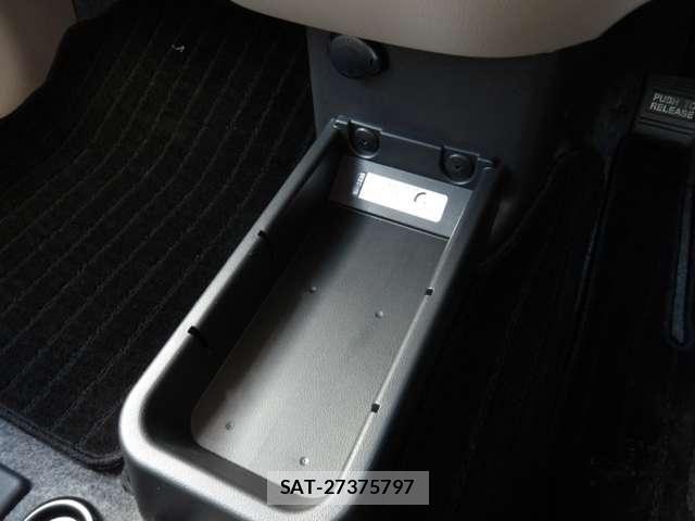 Nissan DAYZ ROOX 2017-09 8879463-12