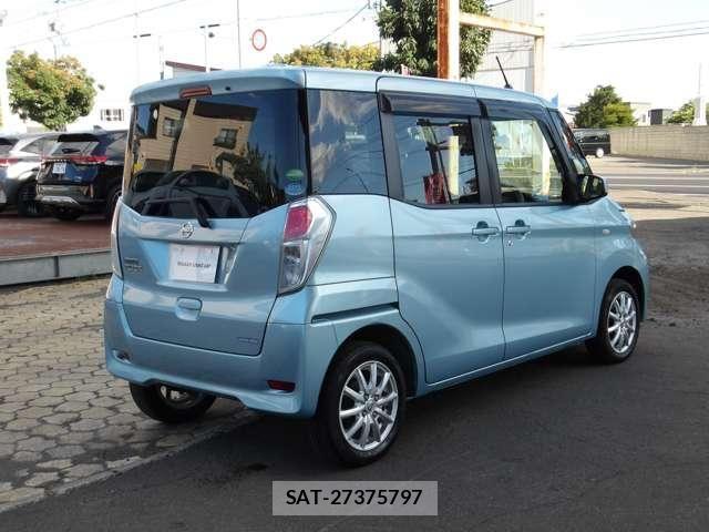 Nissan DAYZ ROOX 2017-09 8879463-1