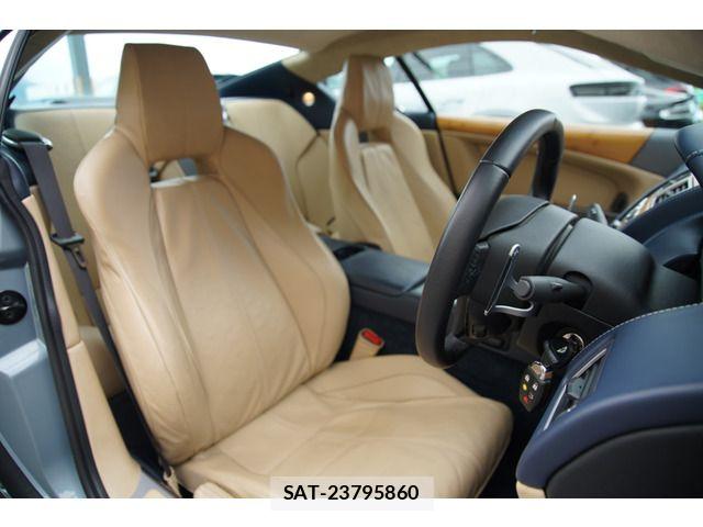 Aston Martin DB9 2006-11 7217473-10