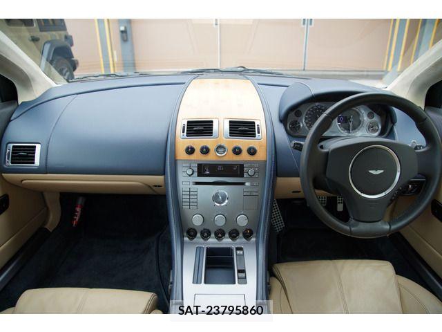Aston Martin DB9 2006-11 7217473-13