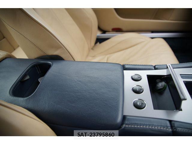 Aston Martin DB9 2006-11 7217473-19