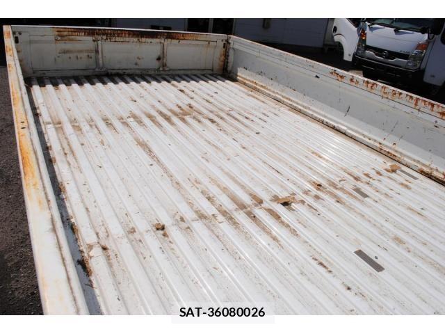 Mitsubishi DELICA 2005-01 7020343-11