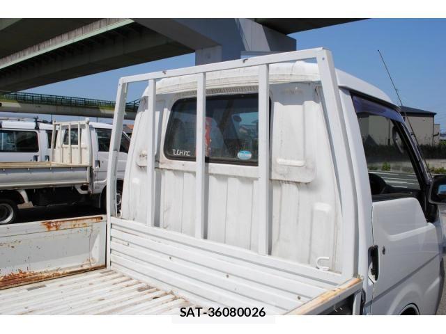 Mitsubishi DELICA 2005-01 7020343-12