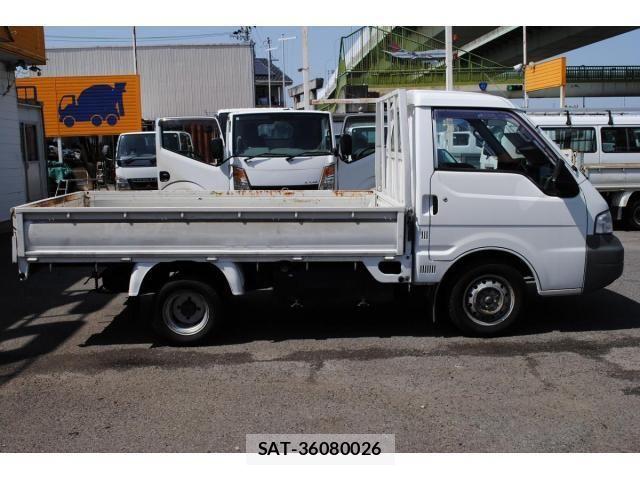 Mitsubishi DELICA 2005-01 7020343-1