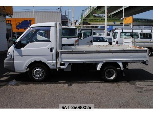 Mitsubishi DELICA 2005-01 7020343-2