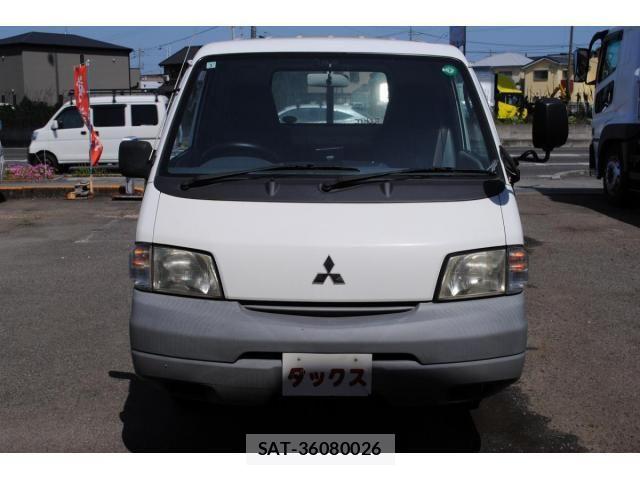 Mitsubishi DELICA 2005-01 7020343-3