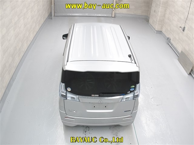 Mitsubishi DELICA 2018-03 1076866-3