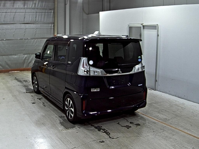 Mitsubishi DELICA 2018-05 1076836-1