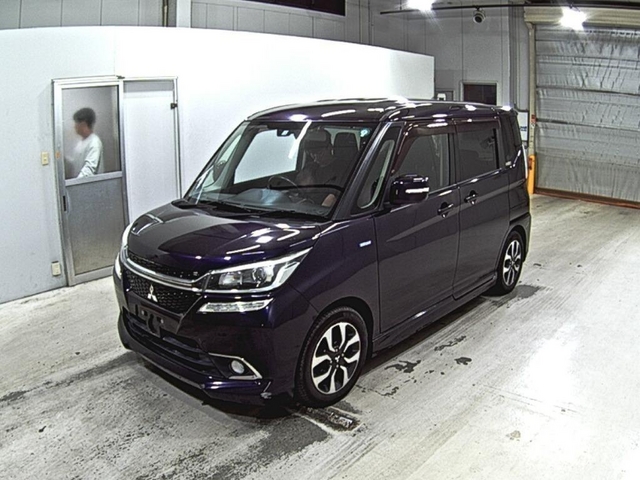 Mitsubishi DELICA 2018-05 1076836-2