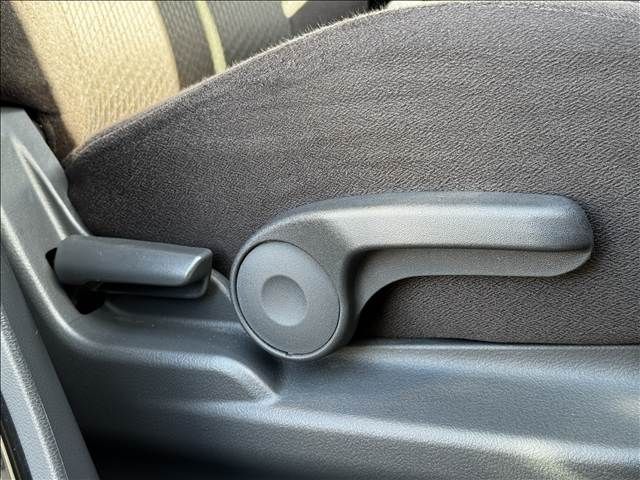 Mitsubishi DELICA 2011-04 1823905-17