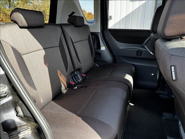 Mitsubishi DELICA 2011-04 1823905-25