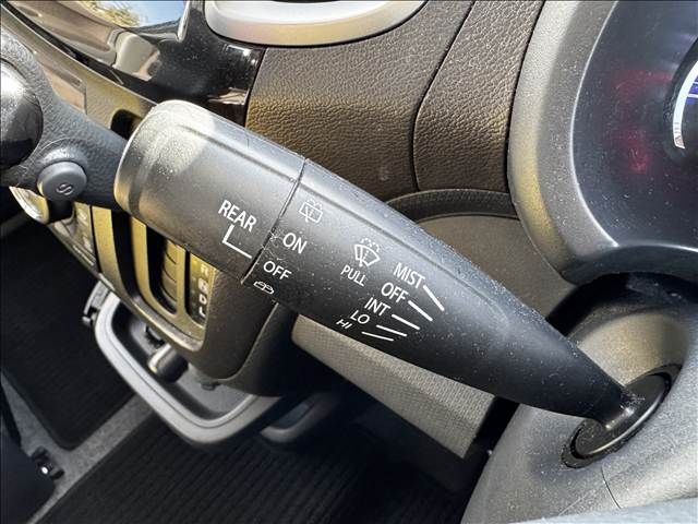 Mitsubishi DELICA 2011-04 1823905-28