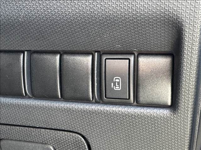 Mitsubishi DELICA 2011-04 1823905-3