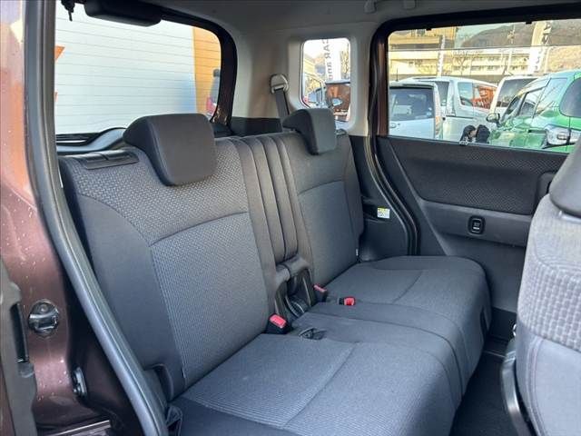 Mitsubishi DELICA 2019-04 1869474-18