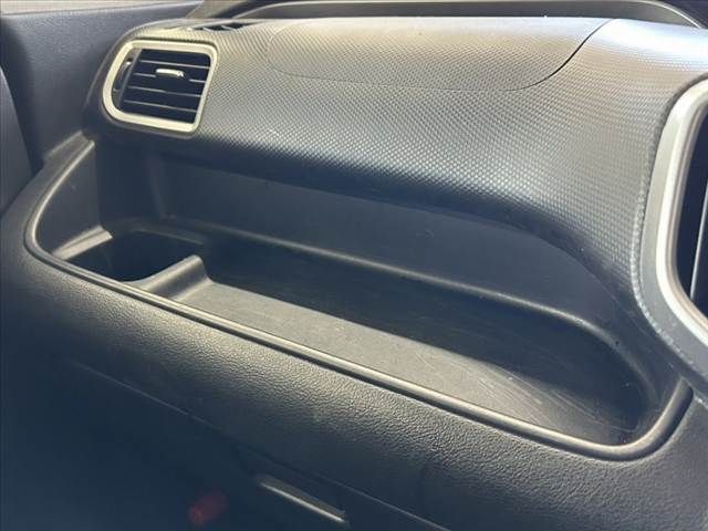 Mitsubishi DELICA 2019-04 1869474-27