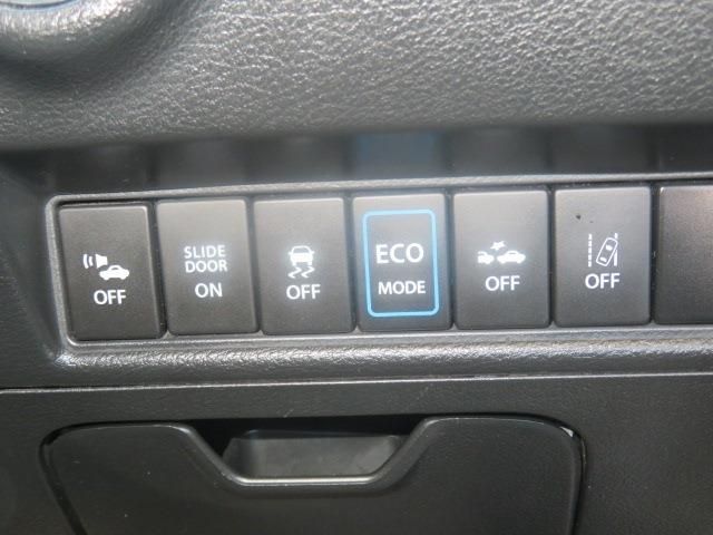 Mitsubishi DELICA 2018-08 4590758-16