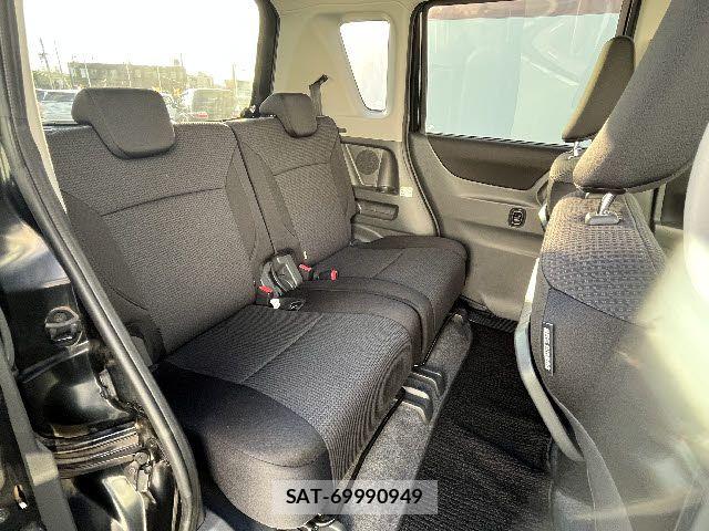Mitsubishi DELICA 2015-02 4938451-9