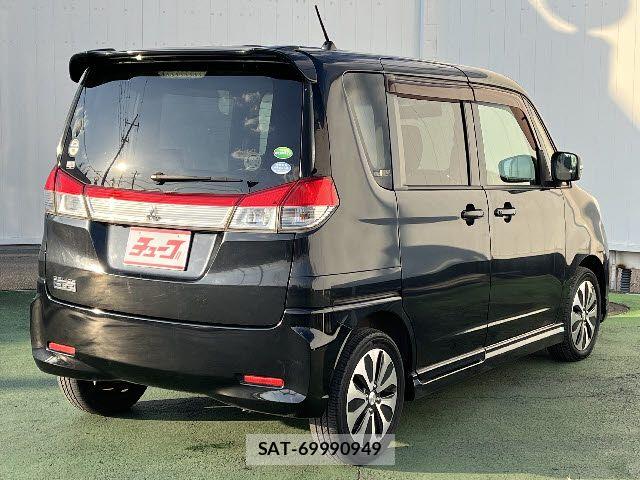 Mitsubishi DELICA 2015-02 4938451-2