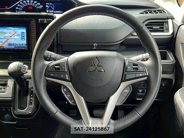 Mitsubishi DELICA 2024-04 6213831-12