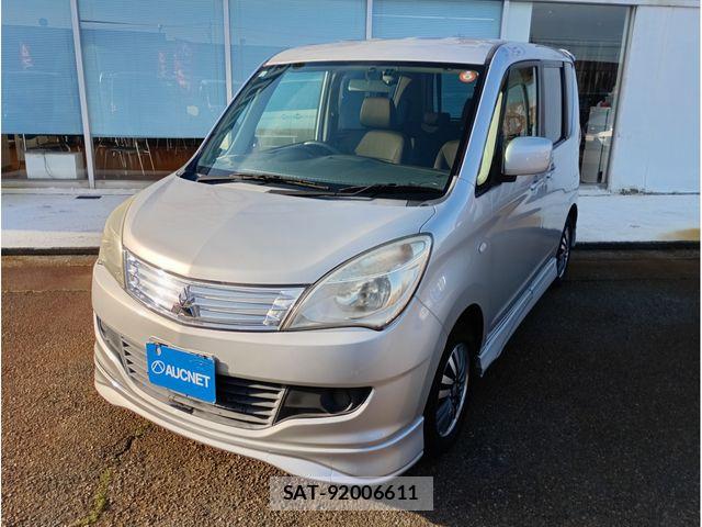 Mitsubishi DELICA 2011-12 6243455-0
