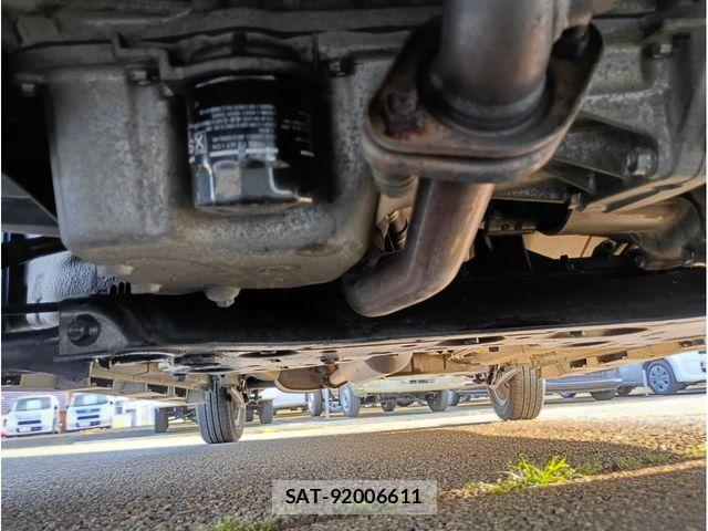 Mitsubishi DELICA 2011-12 6243455-11