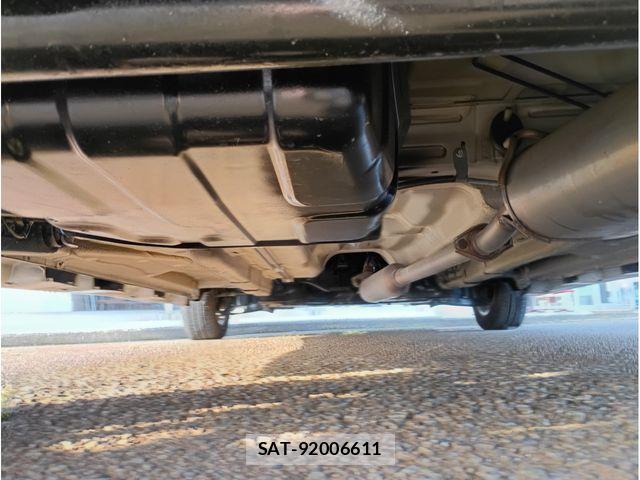 Mitsubishi DELICA 2011-12 6243455-14
