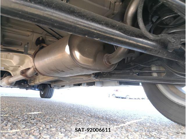Mitsubishi DELICA 2011-12 6243455-15