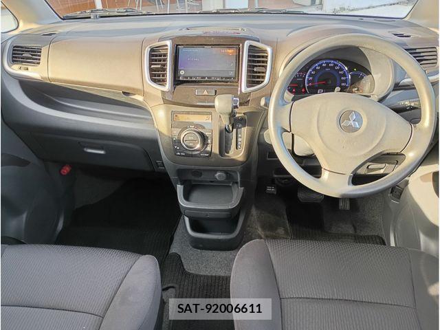Mitsubishi DELICA 2011-12 6243455-2