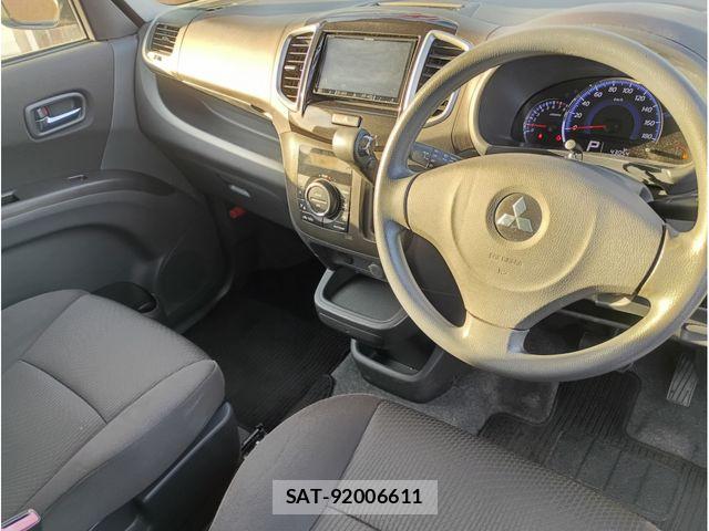 Mitsubishi DELICA 2011-12 6243455-6