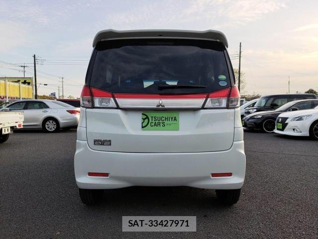 Mitsubishi DELICA 2014-11 6496743-9