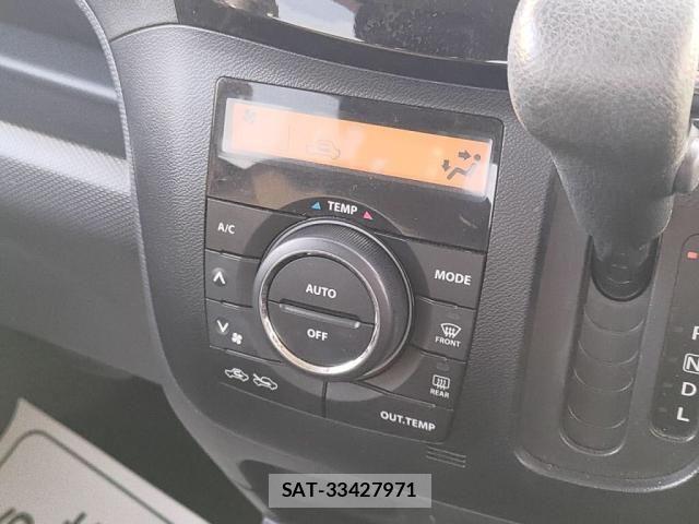 Mitsubishi DELICA 2014-11 6496743-13