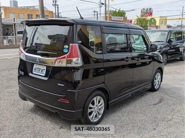 Mitsubishi DELICA 2016-04 6611481-1