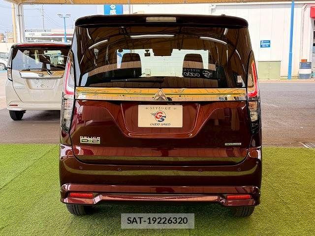 Mitsubishi DELICA 2024-04 6671121-16