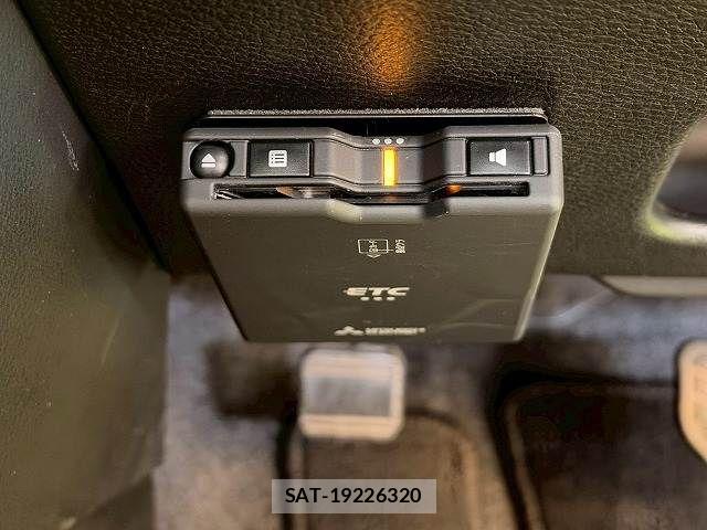 Mitsubishi DELICA 2024-04 6671121-8