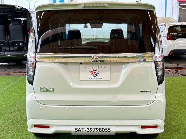 Mitsubishi DELICA 2024-04 6671119-18