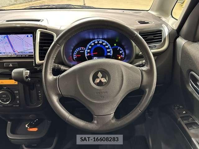 Mitsubishi DELICA 2011-10 6716033-9