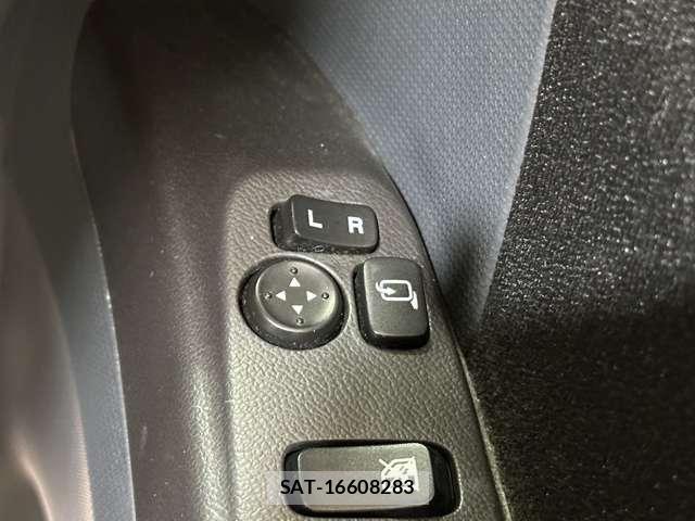 Mitsubishi DELICA 2011-10 6716033-14