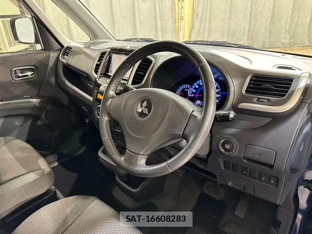 Mitsubishi DELICA 2011-10 6716033-8