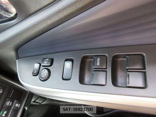 Mitsubishi DELICA 2021-03 6790982-11
