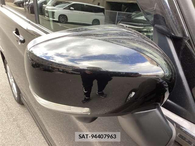 Mitsubishi DELICA 2023-09 6904238-13