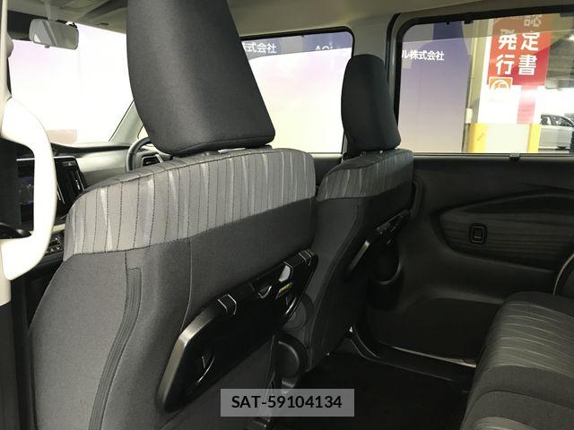 Mitsubishi DELICA 2023-12 6993099-11