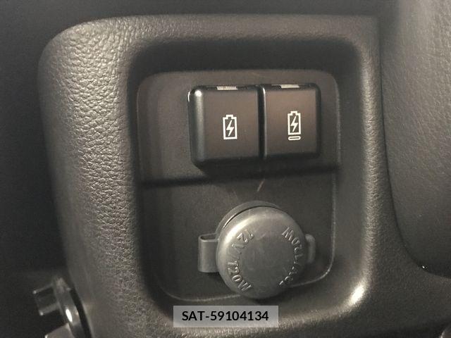 Mitsubishi DELICA 2023-12 6993099-17